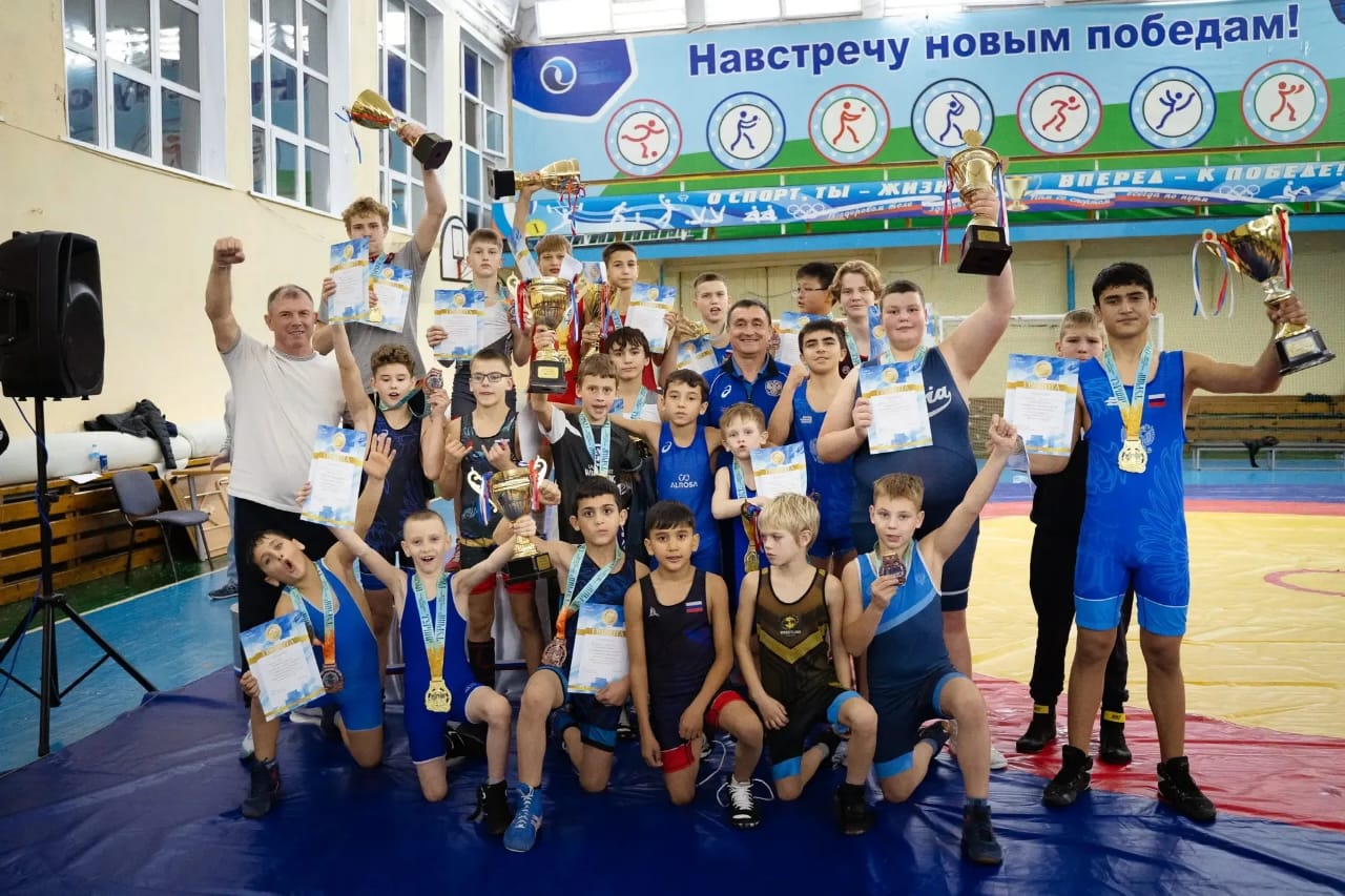 Сотни спортсменов собрала Спартакиада имени Л.А. Бочкова в Находке