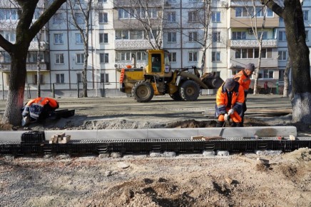 Евгений Корж: На территории детского сада № 6 идет благоустройство