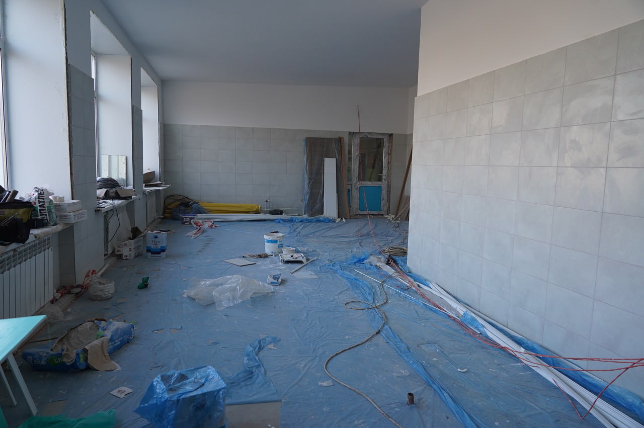 Общественные наблюдатели проверили ход ремонтов в школах округа Общественные наблюдатели проверили ход ремонтов в школах округа