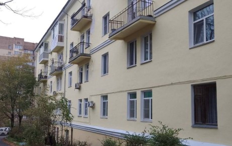 Благодаря прокуратуре во Владивостоке проведен капитальный ремонт многоквартирного дома по улице Московской, который суд постановил отремонтировать еще 15 лет назад