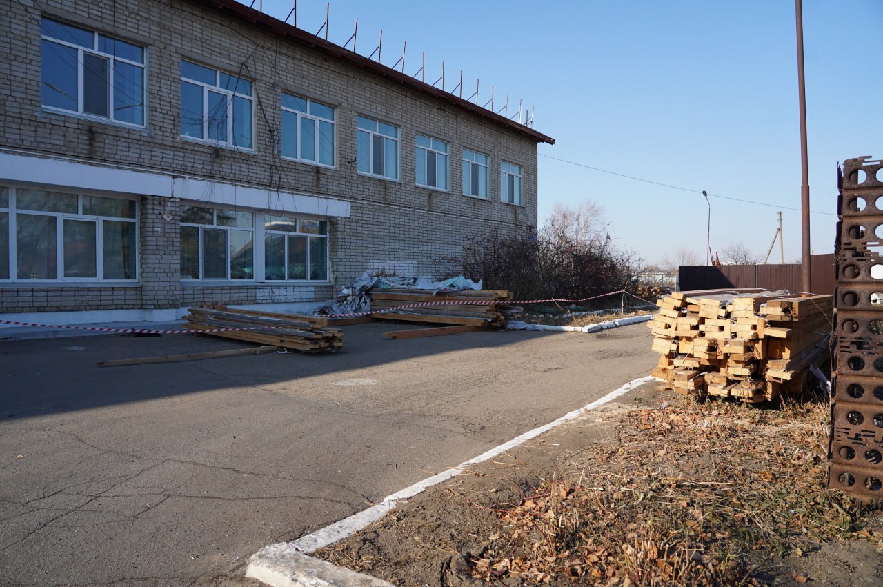 Общественные наблюдатели проверили ход ремонтов в школах округа Общественные наблюдатели проверили ход ремонтов в школах округа