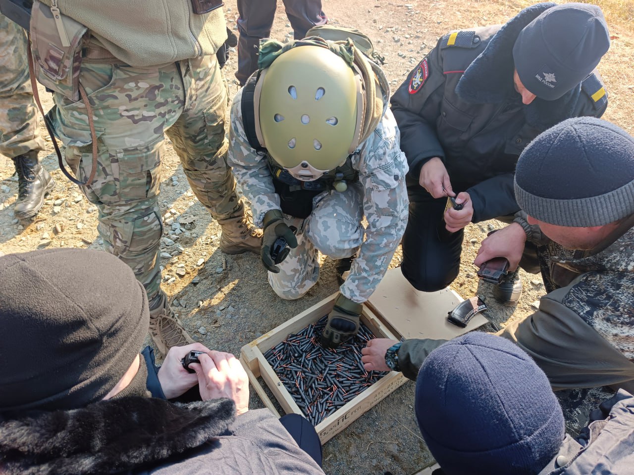 Во Владивостоке сотрудники транспортной полиции провели выездные практические занятия по стрельбе