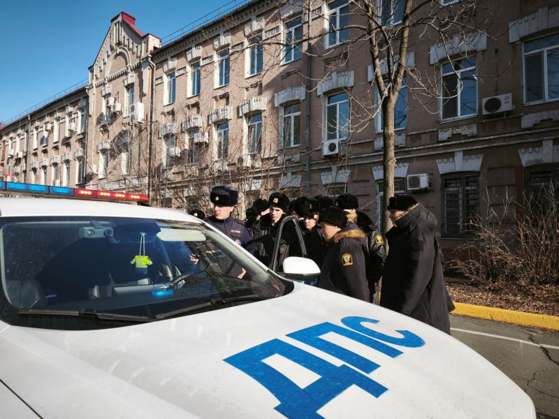 Госавтоинспекция Приморья проводит тематические экскурсии для учащихся средних, средне-специальных и высших учебных заведений Госавтоинспекция Приморья проводит тематические экскурсии для учащихся средних, средне-специальных и высших учебных заведений