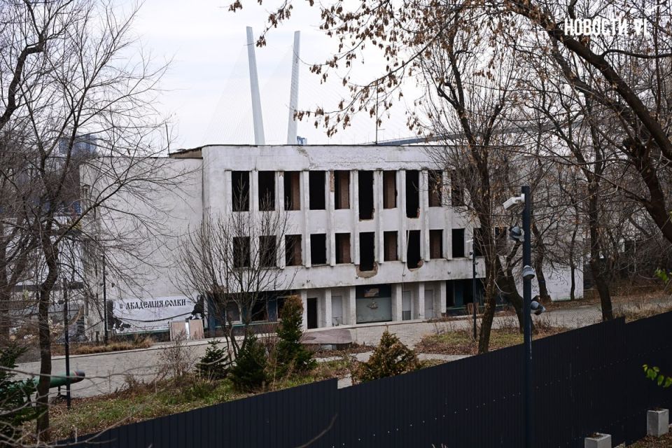 Центра креативных индустрий во Владивостоке не будет, пока нет окончательного решения суда по Матросскому клубу
