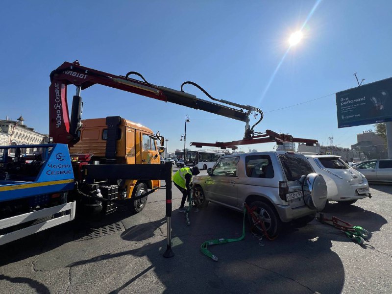 Муниципальная служба эвакуации вывезла более 120 автомобилей нарушителей ПДД Муниципальная служба эвакуации вывезла более 120 автомобилей нарушителей ПДД