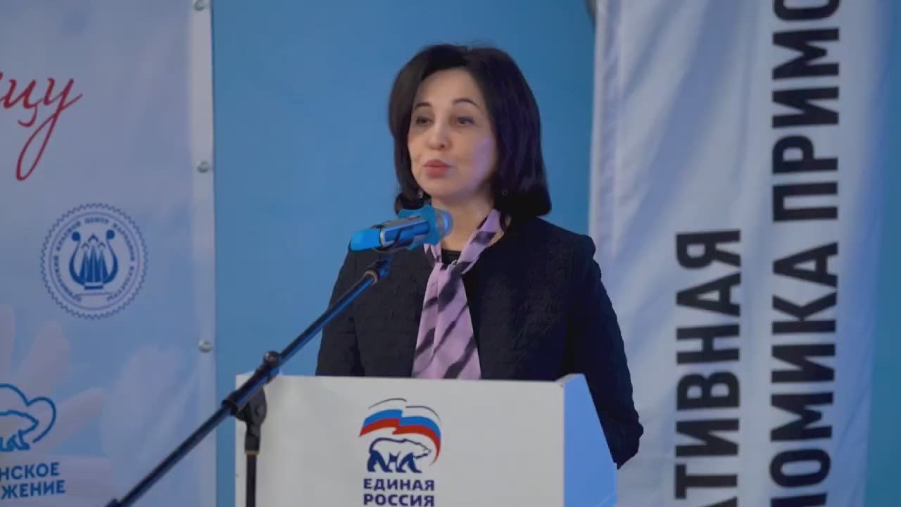 Первый вице-губернатор поздравила с 10-летним юбилеем участниц регионального отделения общественного движения «Матери России»