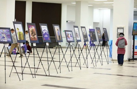 Выставка «Время смыслов» имени Героя России Сергея Ефремова открылась в ДВФУ