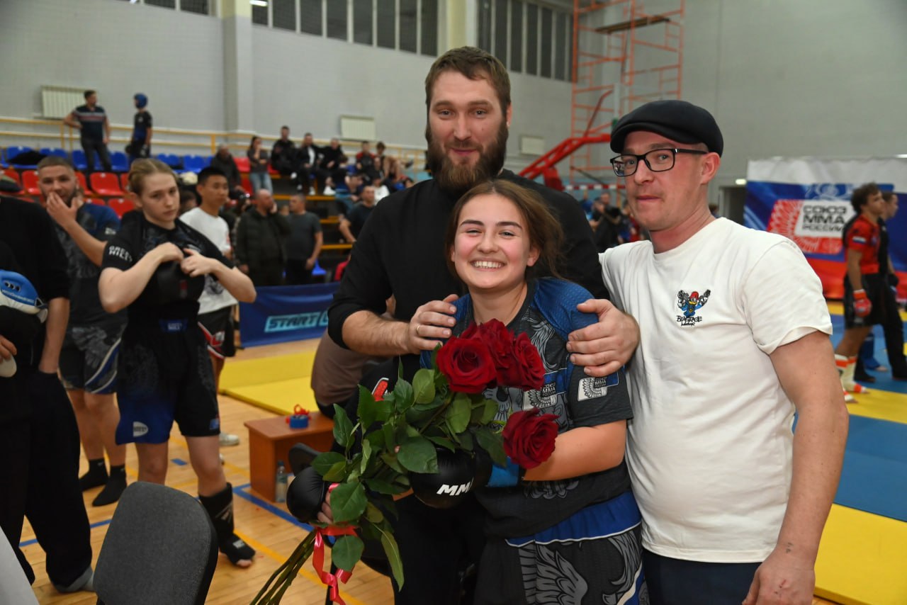 Евгений Корж: В Уссурийске состоялся Кубок Приморского края по смешанному боевому единоборству ММА, посвящённый памяти Героя России, командира добровольческого отряда «Тигр» Сергея Ефремова Евгений Корж: В Уссурийске состоялся Кубок Приморского края по смешанному боевому единоборству ММА, посвящённый памяти Героя России, командира добровольческого отряда «Тигр» Сергея Ефремова