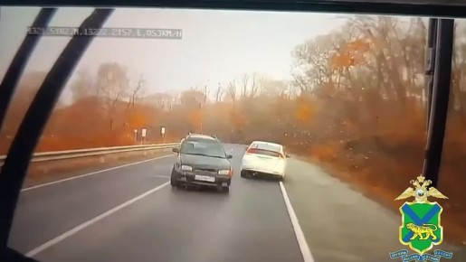 Госавтоинспекция работает на месте ДТП с участием пассажирского автобуса