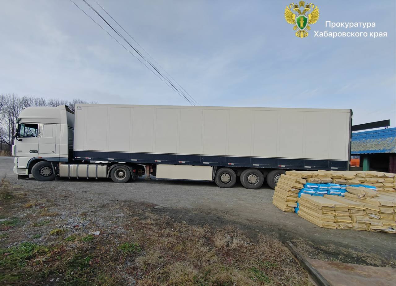 В Хабаровске прокуратура направила в суд уголовное дело о незаконном обороте более 3 тонн икры осетровых видов