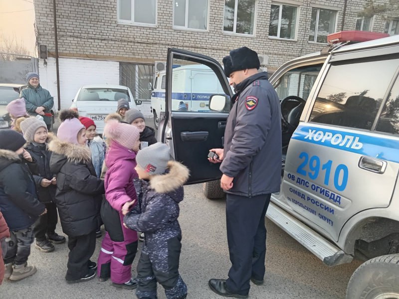 В Хорольском округе Приморья полиция провела мероприятия в рамках спецпроекта МВД России «Полиция на страже детства» В Хорольском округе Приморья полиция провела мероприятия в рамках спецпроекта МВД России «Полиция на страже детства»