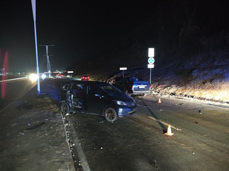 Госавтоинспекция устанавливает обстоятельства ДТП во Фрунзенском районе Владивостока Госавтоинспекция устанавливает обстоятельства ДТП во Фрунзенском районе Владивостока