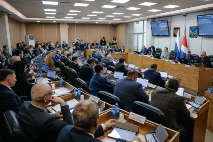 Депутаты Приморья накануне приняли бюджет края на следующий год