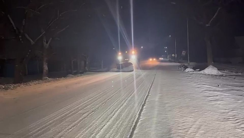 Филиал «Чугуевский» выполнил снегоуборку между селами Новомихайловка и Соколовка Чугуевского округа