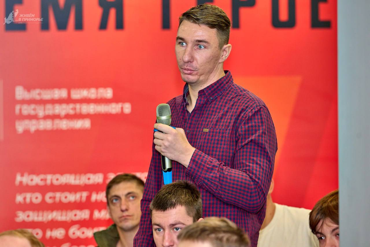 В Приморье прошло знакомство президента федерации ПОДА со спортсменами В Приморье прошло знакомство президента федерации ПОДА со спортсменами