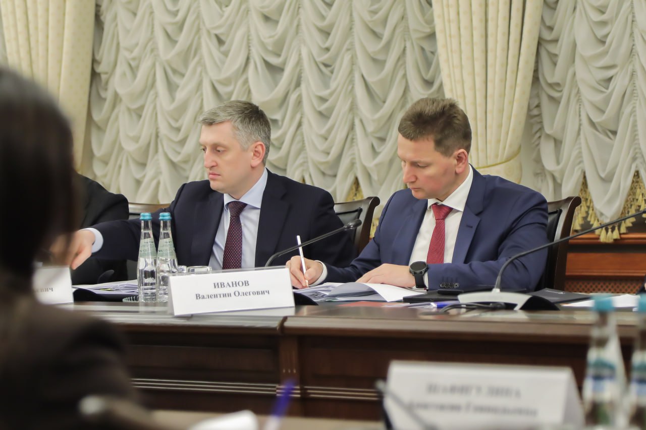 Минтранс и Хабаровский край разрабатывают программу развития судоходства на Амуре Минтранс и Хабаровский край разрабатывают программу развития судоходства на Амуре