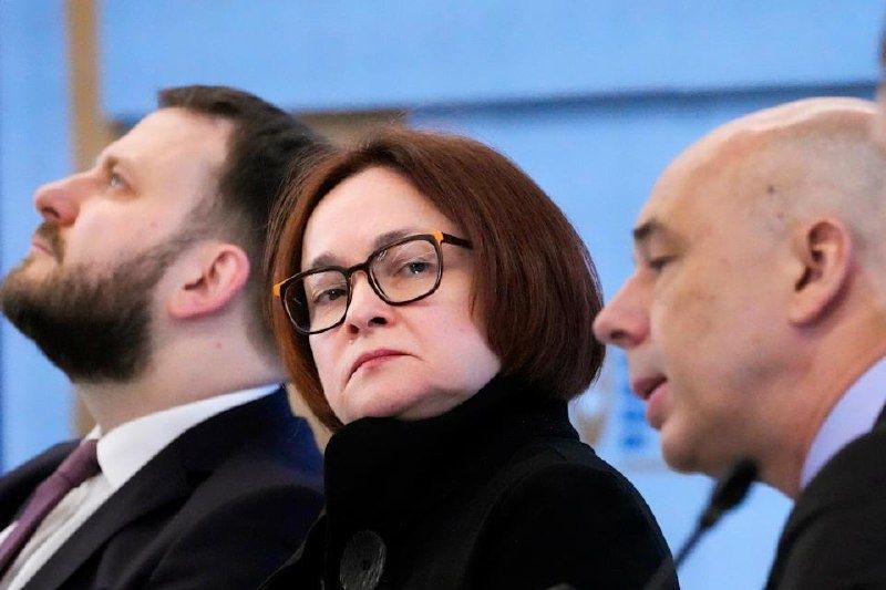 Кризис долгов: как россияне оказались на грани финансового краха