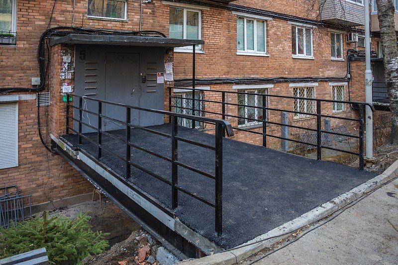 Владивосток продолжает масштабное преображение дворовых территорий в рамках федеральных и краевых программ