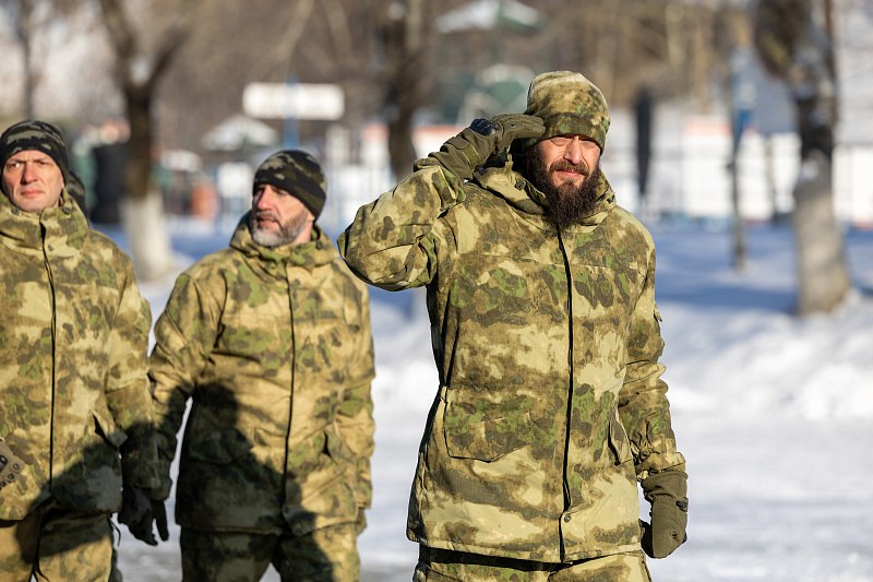 155-ю бригаду морской пехоты Тихоокеанского флота преобразовали в 55-ю гвардейскую «Курскую» дивизию морской пехоты орденов Жукова, Суворова имени дважды Героя РФ Михаила Гудкова 155-ю бригаду морской пехоты Тихоокеанского флота преобразовали в 55-ю гвардейскую «Курскую» дивизию морской пехоты орденов Жукова, Суворова имени дважды Героя РФ Михаила Гудкова
