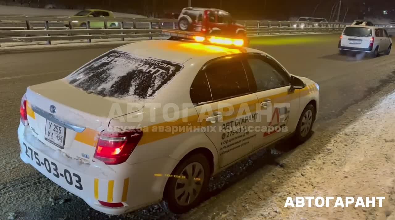 Жесткое ДТП произошло в районе проспекта 100-летия Владивостока, 159а