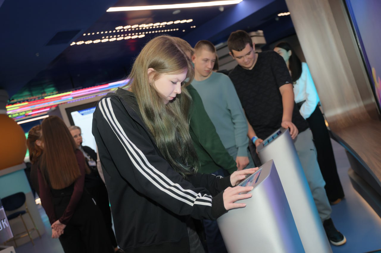 В Москве завершился Форум школьников, который знакомил старшеклассников с регионами Дальнего Востока В Москве завершился Форум школьников, который знакомил старшеклассников с регионами Дальнего Востока