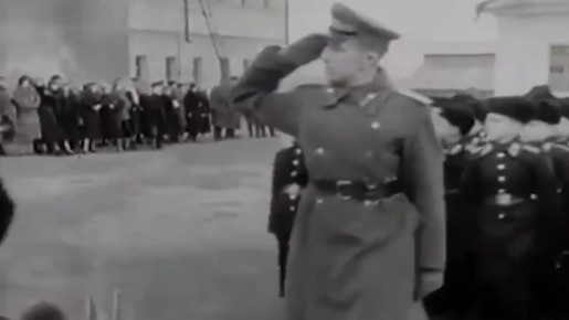 1 декабря 1943 года по решению Совета Народных комиссаров СССР было сформировано Уссурийское Суворовское военное училище — первое (и пока что единственное) учебное заведение такого типа на Дальнем Востоке