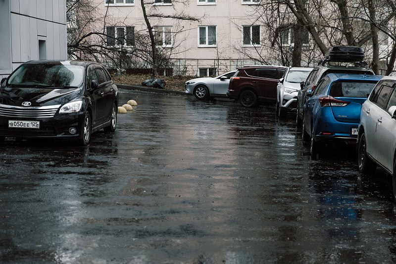 На Пушкинской, 52 во Владивостоке отремонтировали придомовую территорию На Пушкинской, 52 во Владивостоке отремонтировали придомовую территорию