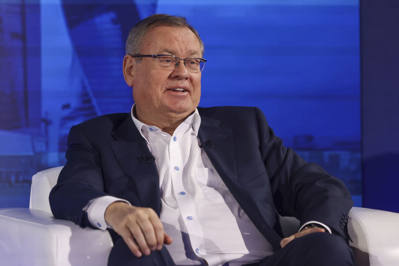 ВТБ планирует направить на дивиденды до 50% от чистой прибыли за 2025 год