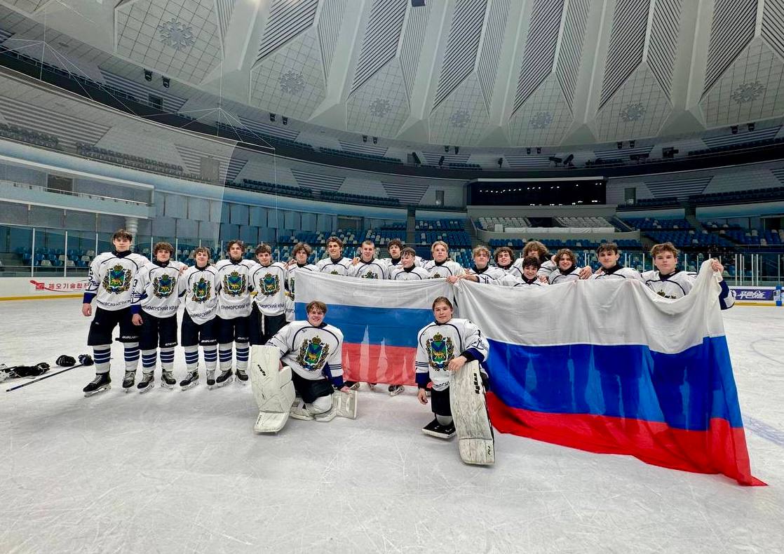 Юношеская хоккейная команда Приморья успешно завершила спортивные сборы в КНДР Юношеская хоккейная команда Приморья успешно завершила спортивные сборы в КНДР