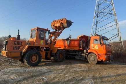 Во Владивостоке в ноябре с контейнерных площадок Советского района вывезли более 900 тонн мусора