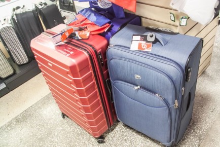 Как собрать чемодан за 1 минуту: метод, который обожают стюардессы