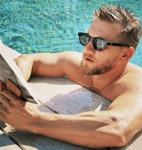 Владивосток – город с характером, где встречаются бескрайнее море и открытые люди, где детство учит смелости и самостоятельности