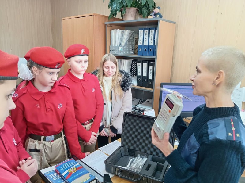 В Хорольском округе Приморья юнармейцы организовали отряд юных инспекторов движения В Хорольском округе Приморья юнармейцы организовали отряд юных инспекторов движения