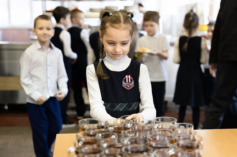 Внеплановая проверка питания прошла в школе № 11 Владивостока Внеплановая проверка питания прошла в школе № 11 Владивостока