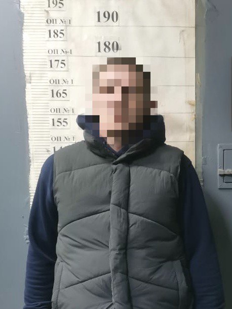 Во Владивостоке сотрудники патрульно-постовой службы полиции задержали подозреваемого в контактном мошенничестве