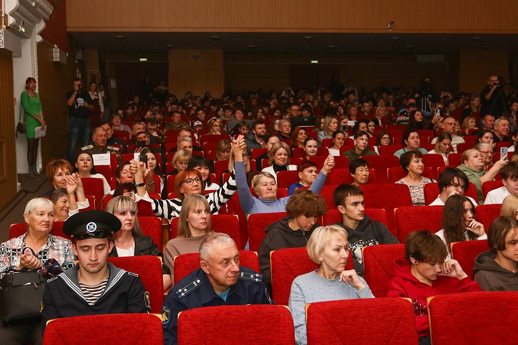 «Вместе во благо»: в Находке состоялся праздник в честь волонтёров «Вместе во благо»: в Находке состоялся праздник в честь волонтёров