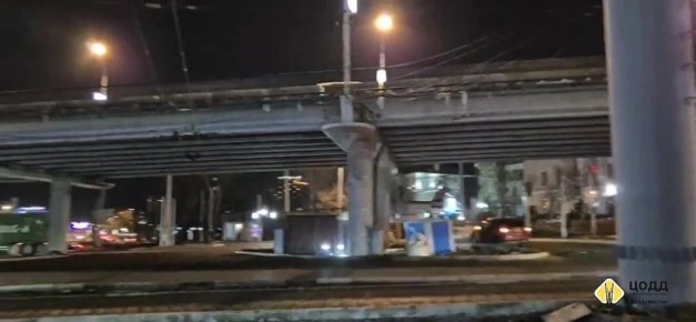 Специалисты ЦОДД завершили подключение контроллера на перекрестке улицы Русской и проспекта 100-летия Владивостока