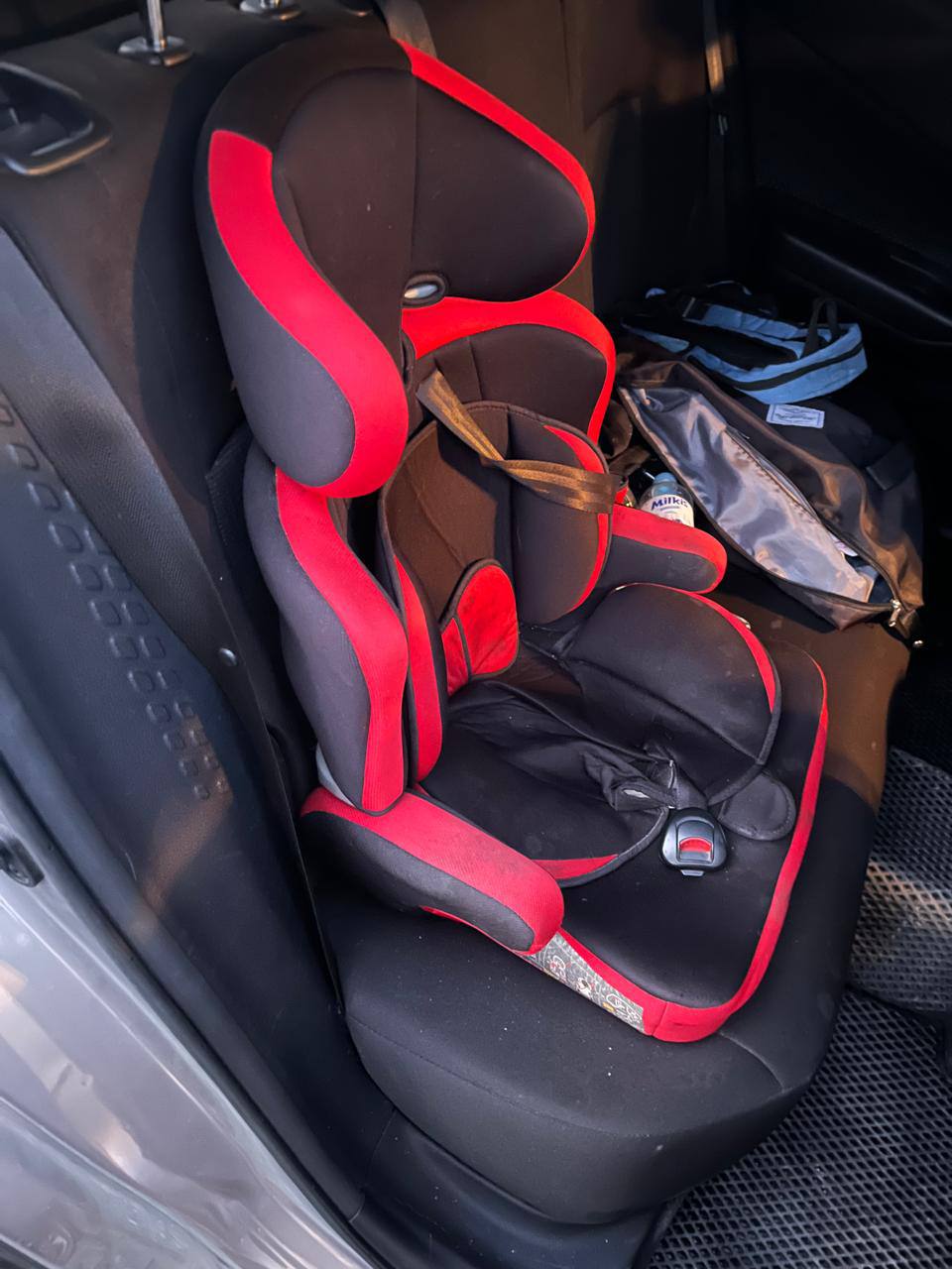 Госавтоинспекция Приморья напоминает родителям о правилах перевозки несовершеннолетних Госавтоинспекция Приморья напоминает родителям о правилах перевозки несовершеннолетних