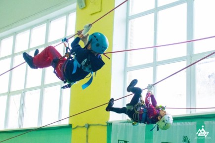 Школьников Владивостока приглашают принять участие в соревнованиях по спортивному туризму