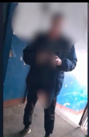 Словно отвечая на вопрос из предыдущего поста, полиция Владивостока занялась поисками онаниста из гостинок на Окатовой