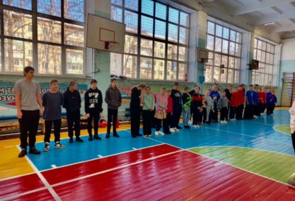 Спортивный дух и радость побед: Фестиваль «Мы как все» в Лучегорске