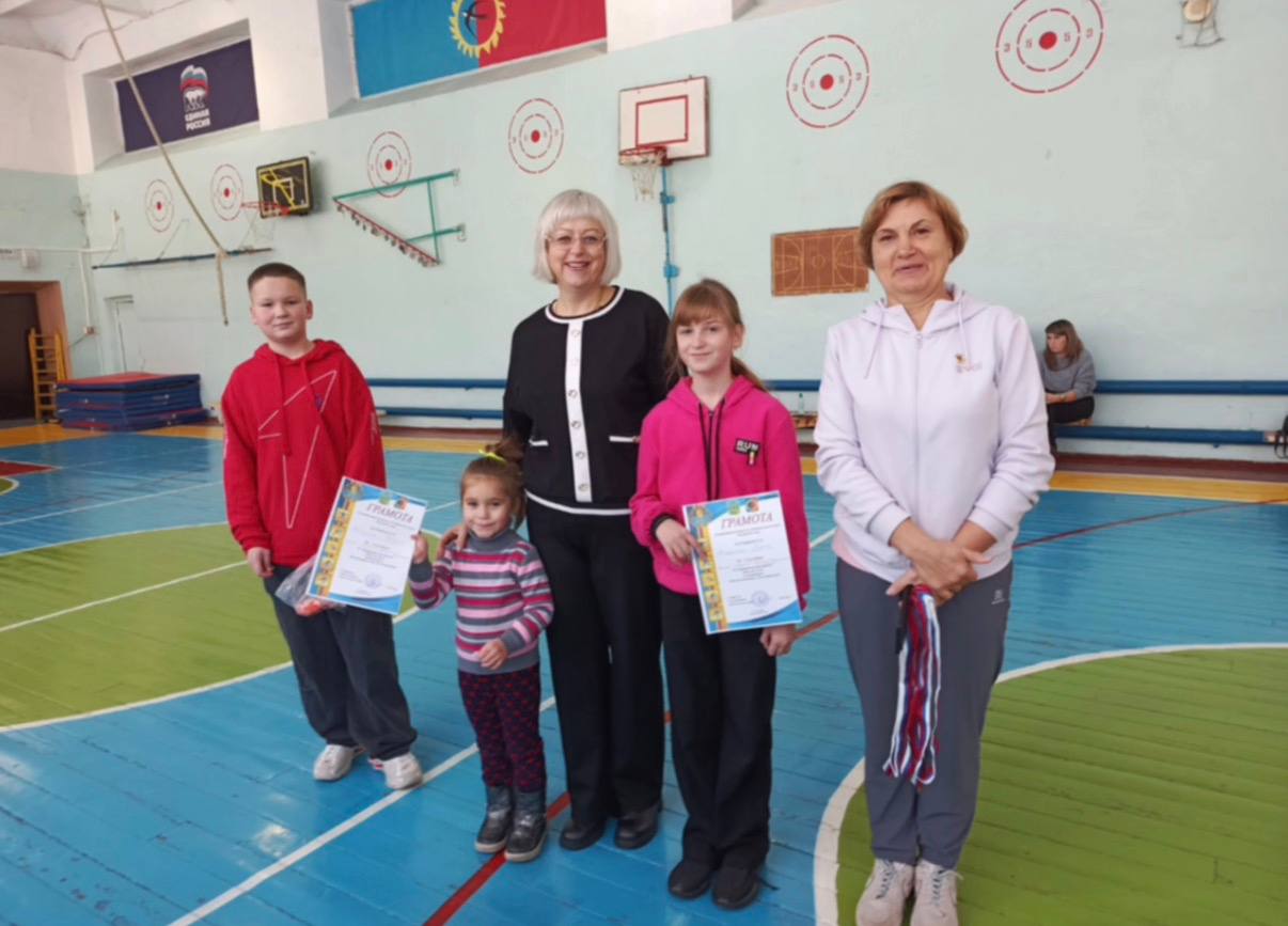 Спортивный дух и радость побед: Фестиваль «Мы как все» в Лучегорске Спортивный дух и радость побед: Фестиваль «Мы как все» в Лучегорске