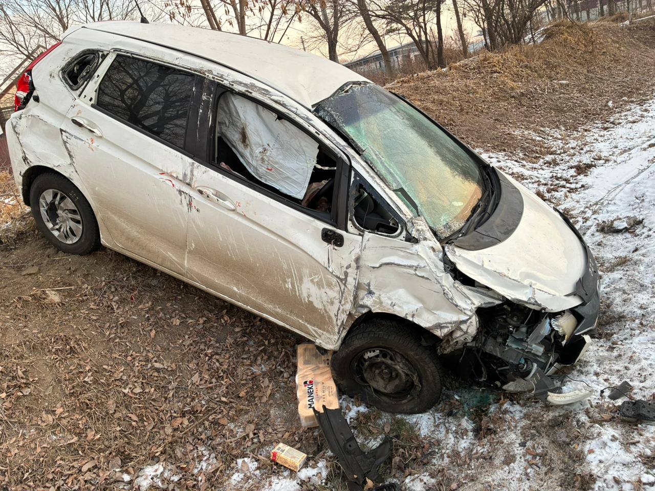 В Артёме разыскивают водителя Honda Fit, сбежавшего с места ДТП
