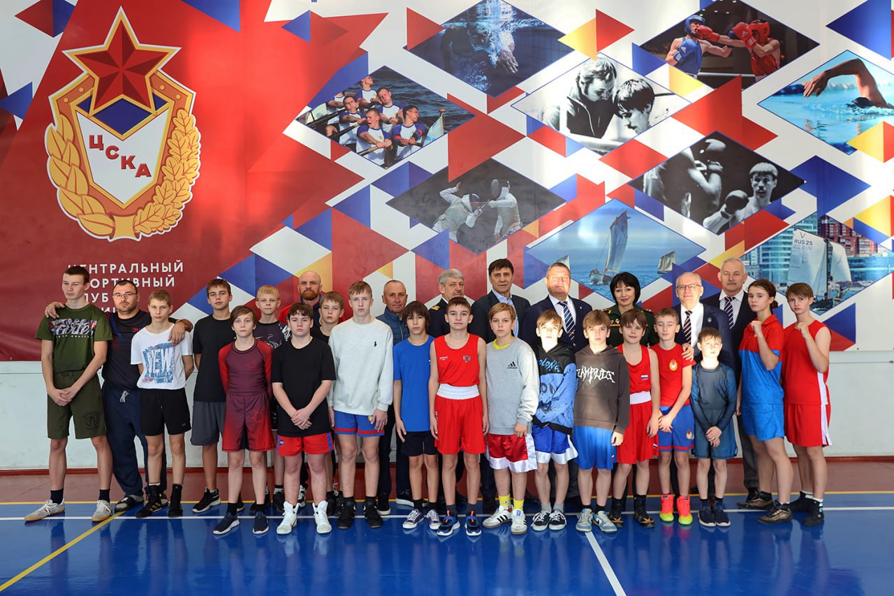 Владивостокский спорткомплекс получил имя основателя самбо Василия Ощепкова Владивостокский спорткомплекс получил имя основателя самбо Василия Ощепкова