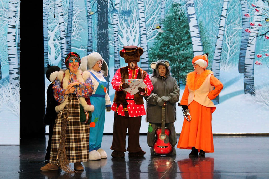 Дом культуры Врангеля и Фонд «Восточный Порт» подарили праздник детям с ОВЗ Дом культуры Врангеля и Фонд «Восточный Порт» подарили праздник детям с ОВЗ