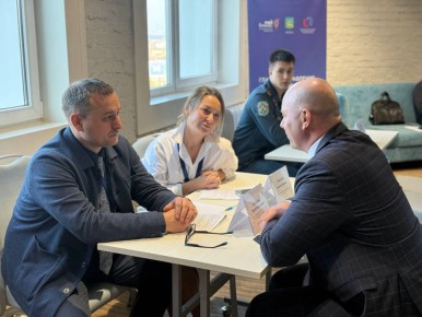 Задайте вопрос напрямую!. Прямо сейчас в Экваторе, зал Бохай: