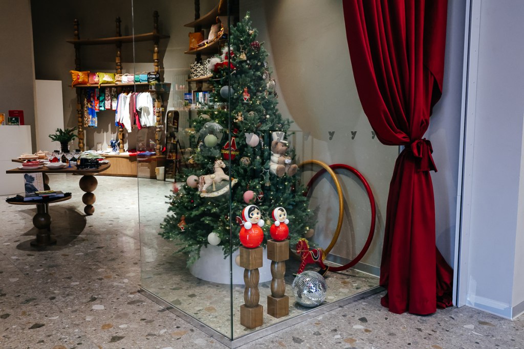 Автобусы Владивостока присоединились к акции «Новогодняя Россия» Автобусы Владивостока присоединились к акции «Новогодняя Россия»