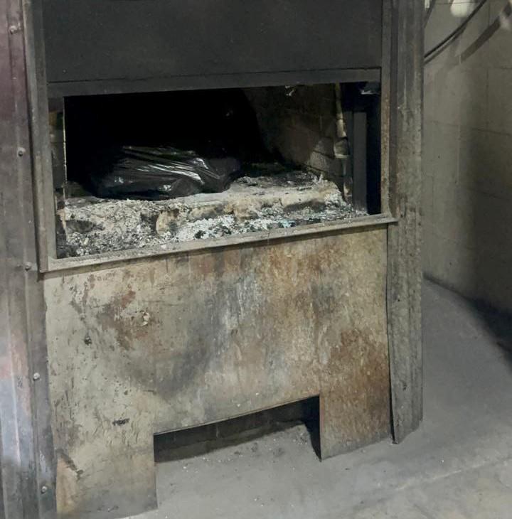 Во Владивостоке уничтожили 60 килограммов импортных сыров из Франции, Италии и Голландии Во Владивостоке уничтожили 60 килограммов импортных сыров из Франции, Италии и Голландии