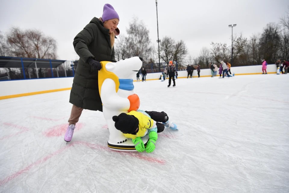 Где во Владивостоке покататься на коньках в новогодние праздники