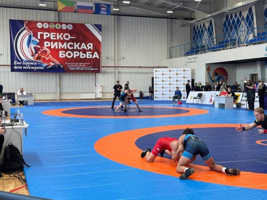 Три серебряные медали завоевали приморские борцы на престижном всероссийском турнире в Чите, посвящённом памяти Мастера спорта СССР, Заслуженного тренера Виктора Зверева Три серебряные медали завоевали приморские борцы на престижном всероссийском турнире в Чите, посвящённом памяти Мастера спорта СССР, Заслуженного тренера Виктора Зверева